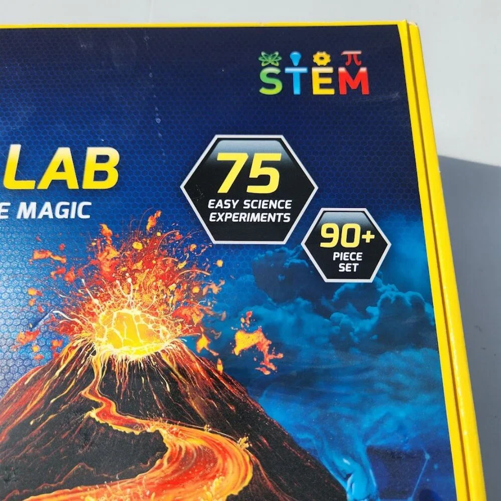 NATIONAL GEOGRAPHIC Mega Science Lab Kit 75 Experiments Chemistry STEM Earth sci
